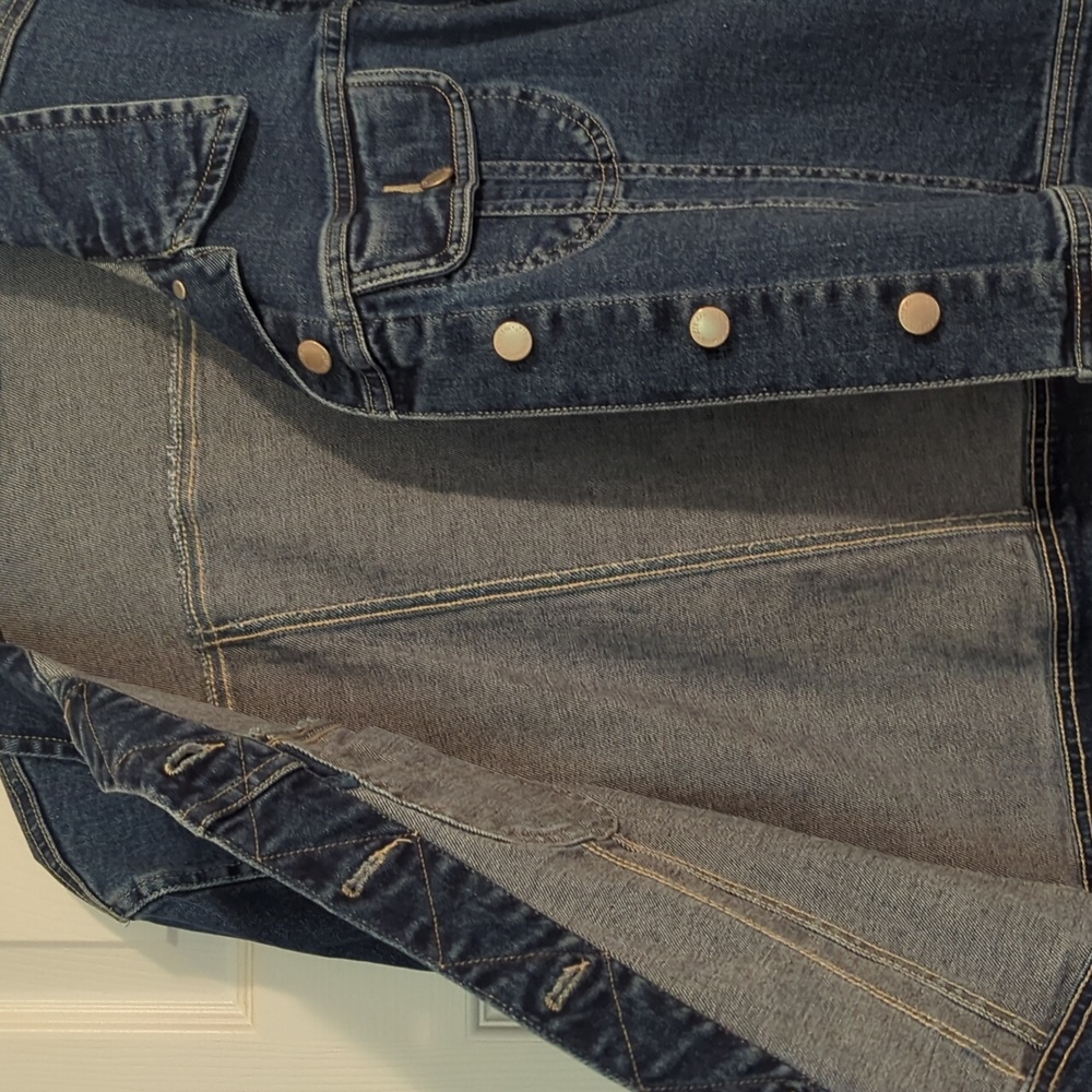 Jean jacket - Picture 5 of 5